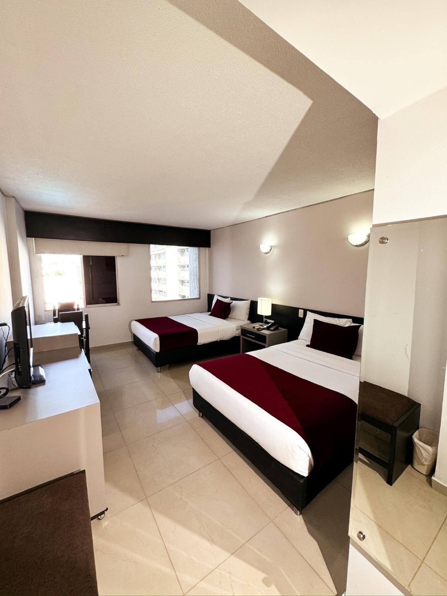 Hotel Tonchala Cucuta Exterior photo