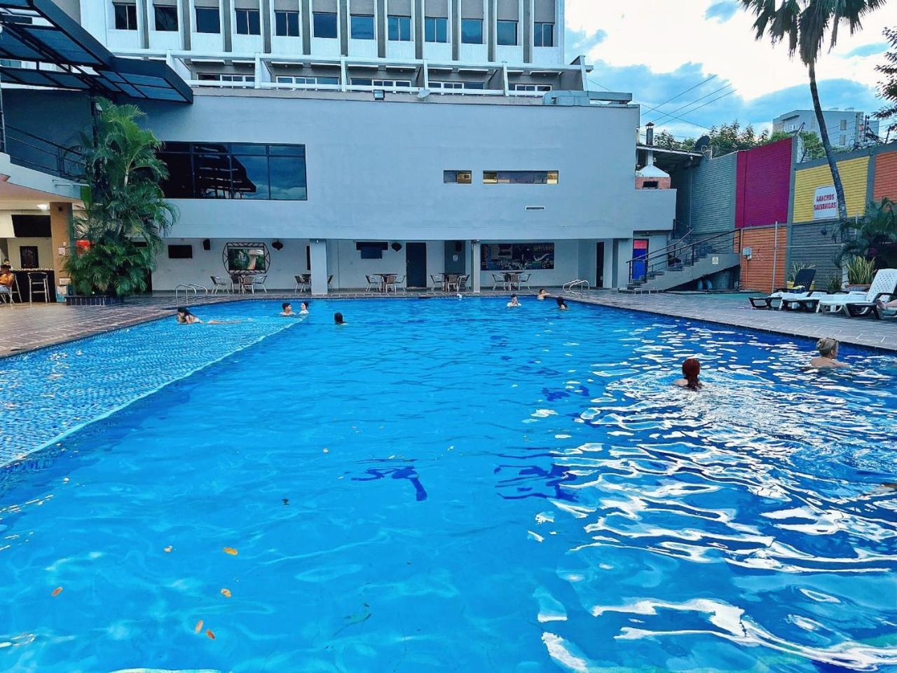 Hotel Tonchala Cucuta Exterior photo